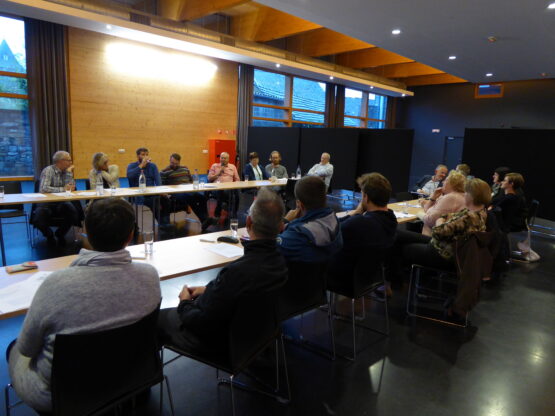 Präsentation der Einzelhandelsanalyse Haus Harna